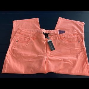 Lane Bryant capri size 18 coral color NWT